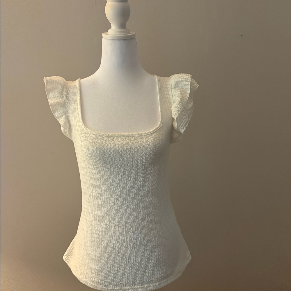 SHEIN Ruffle Sleeve Top